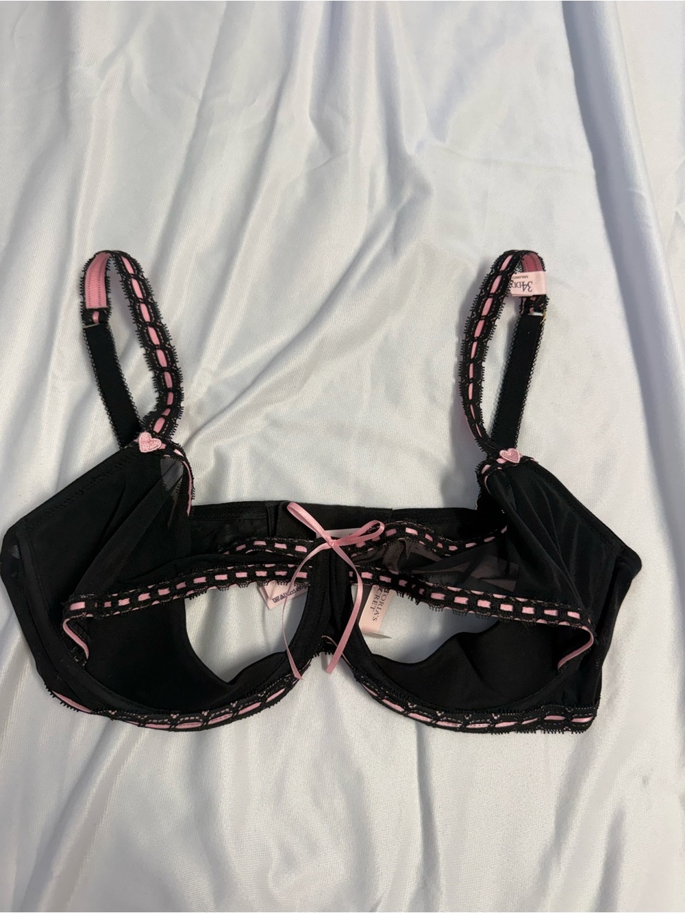 Victoria's Secret Dream Angels Wicked Unlined Ribbon Open-Cup Balconette Bra